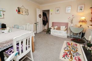 YORK ROAD- click for photo gallery